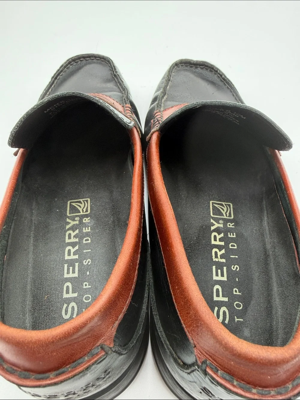 SPERRY TOPSIDER sz10 Black and Brown Soft Leather Penny Loafers